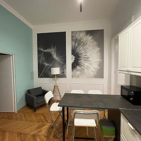Flower Apartment Budapest Extérieur photo